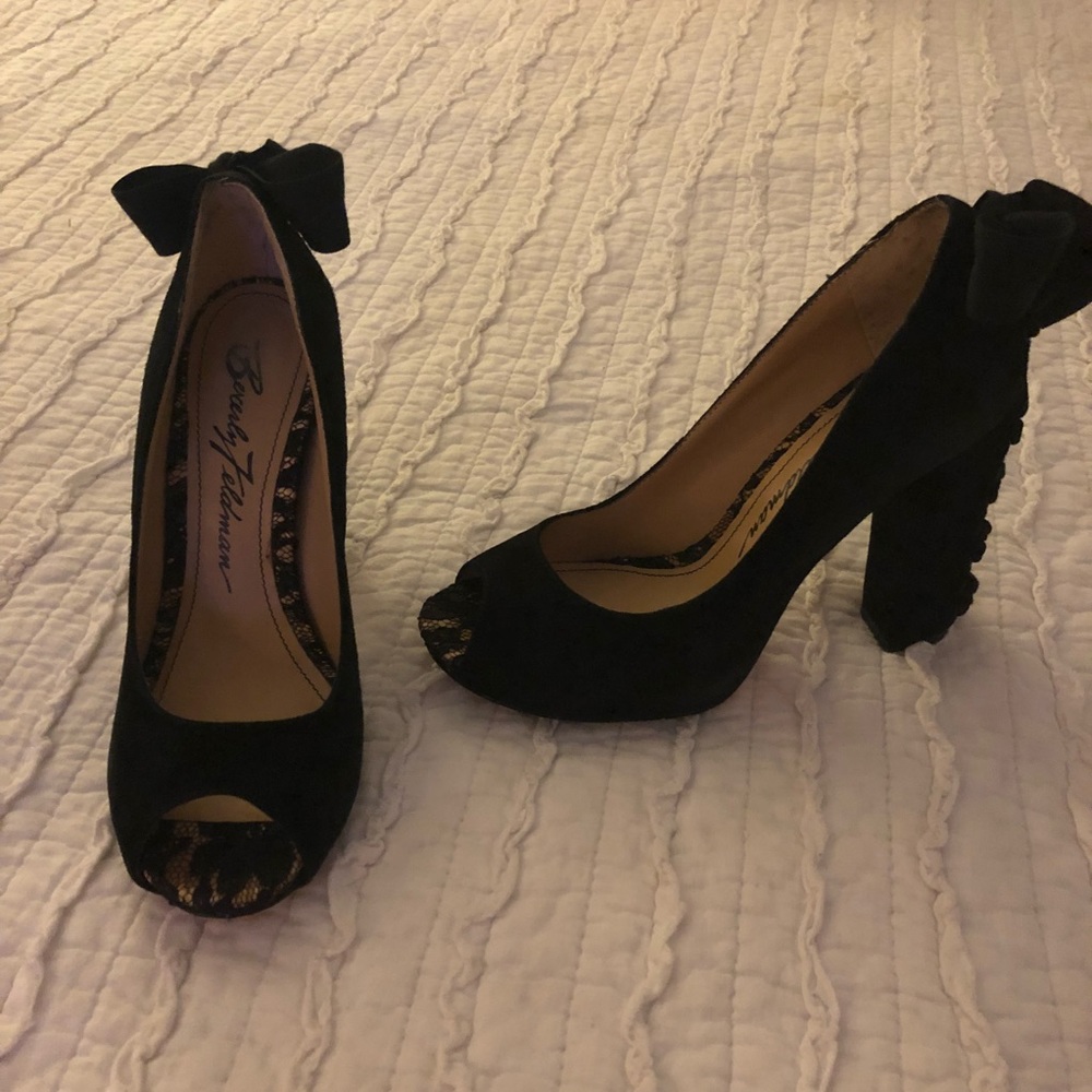 Betsey Johnson Heels Size 6